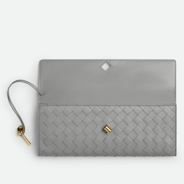 Bottega Veneta Andiamo Clutch bag