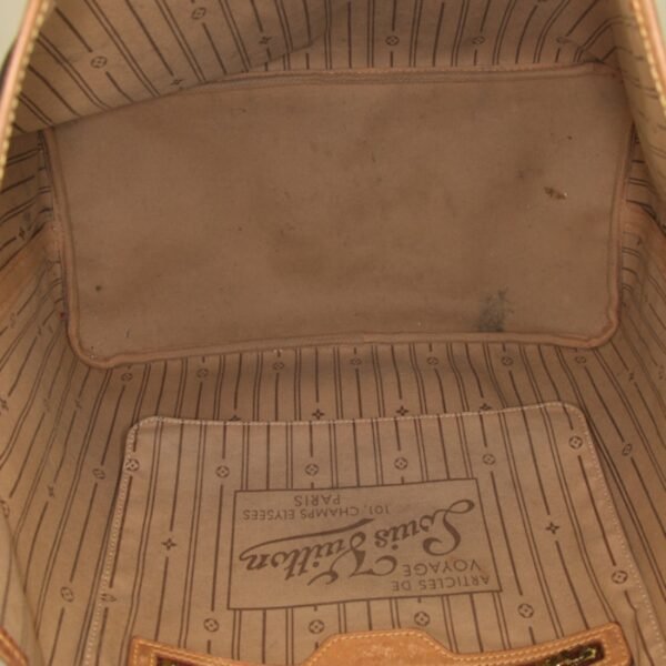 Premium Leather Louis Vuitton Bag Premium Leather Louis Vuitton Bag