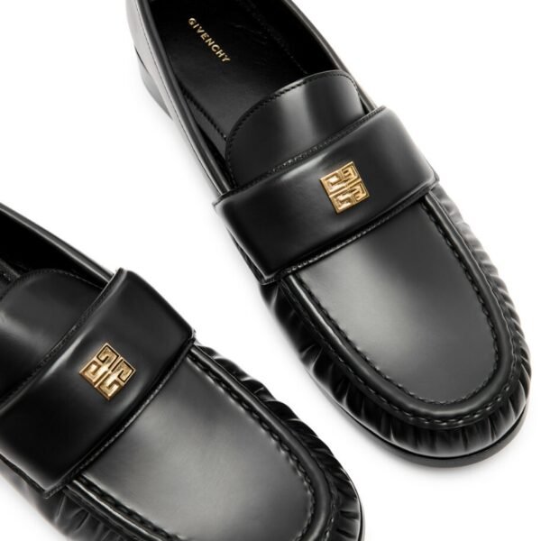 Herbert de Givenchy Black Leather Loafers