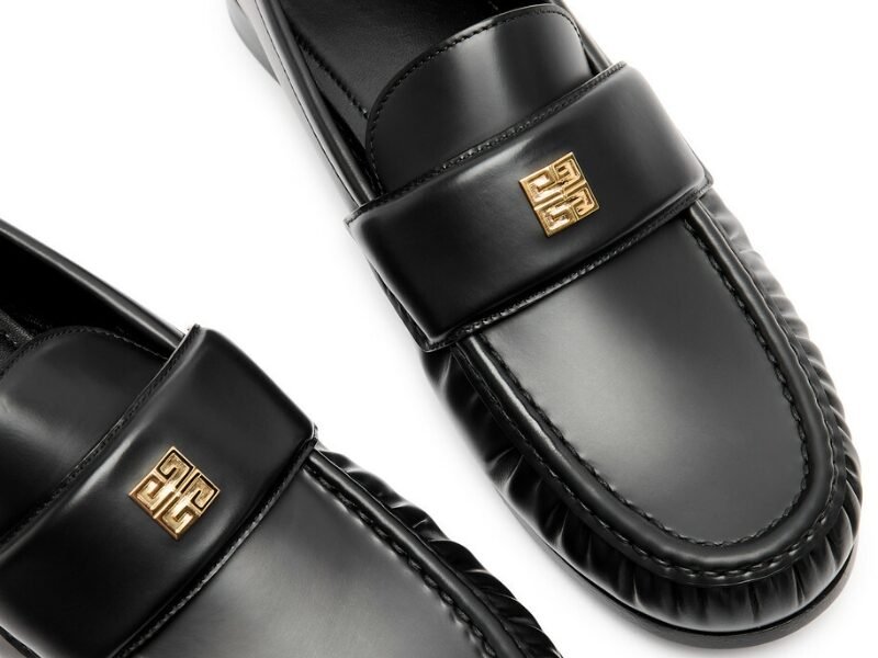 Herbert de Givenchy Black Leather Loafers